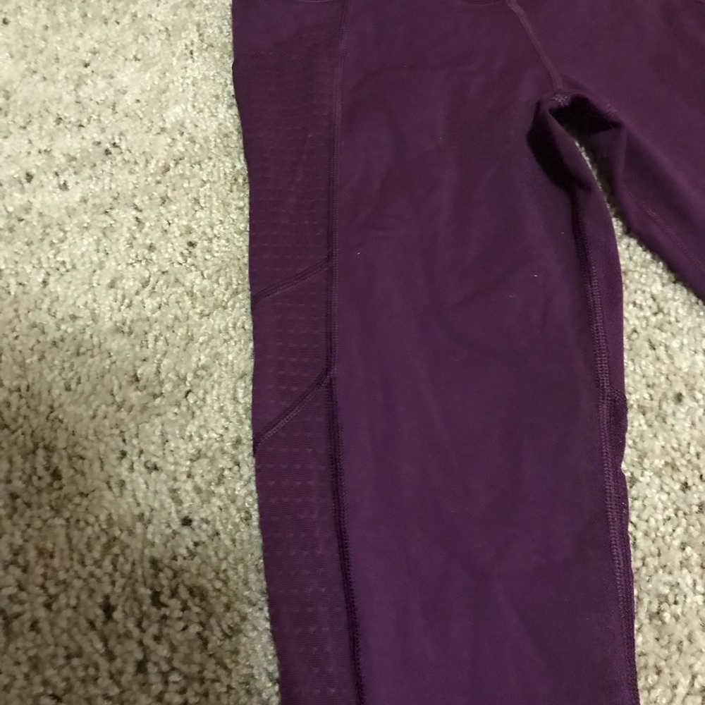 Victoria’s Secret Workout Leggings - Picture 2 of 4